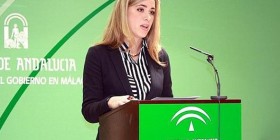 La Delegada de Educación Patricia Alba