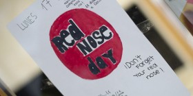 Cartel del Red Nose Day creado por alumnas de 1º de ESO
